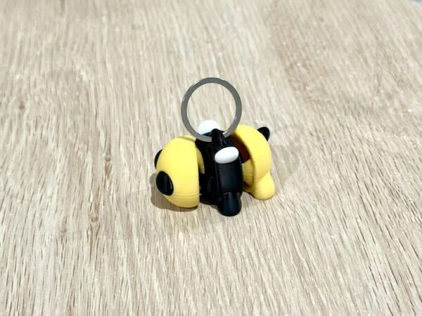 Baby bee Keyring