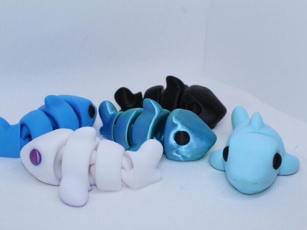 Flexi Baby Shark Keyring - Group Photo